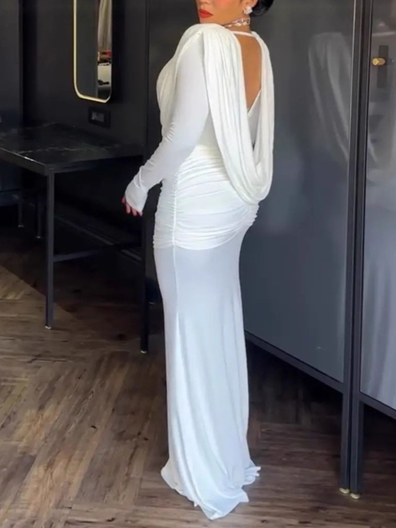 15ed2e16-a735-49cc-9234-0749906e15d9-Max