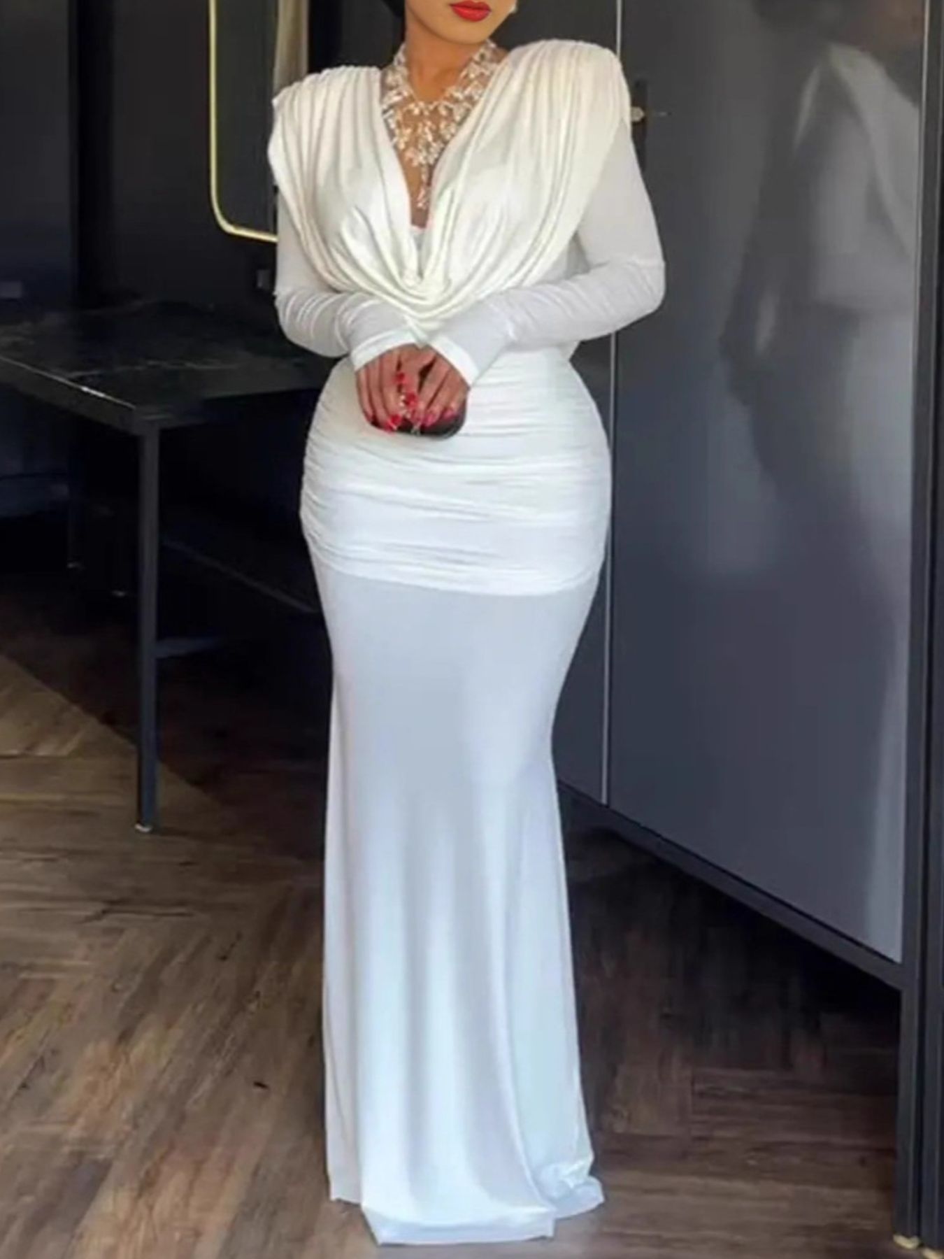 f27c9128-1eed-4db6-b08c-76584b74de5c-Max