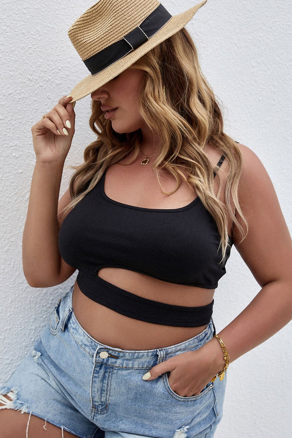 Plus Size Cutout Cropped Tank