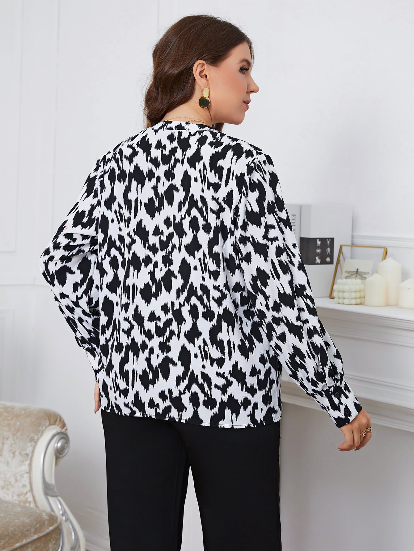 Plus Size Printed Long Sleeve V-Neck Blouse