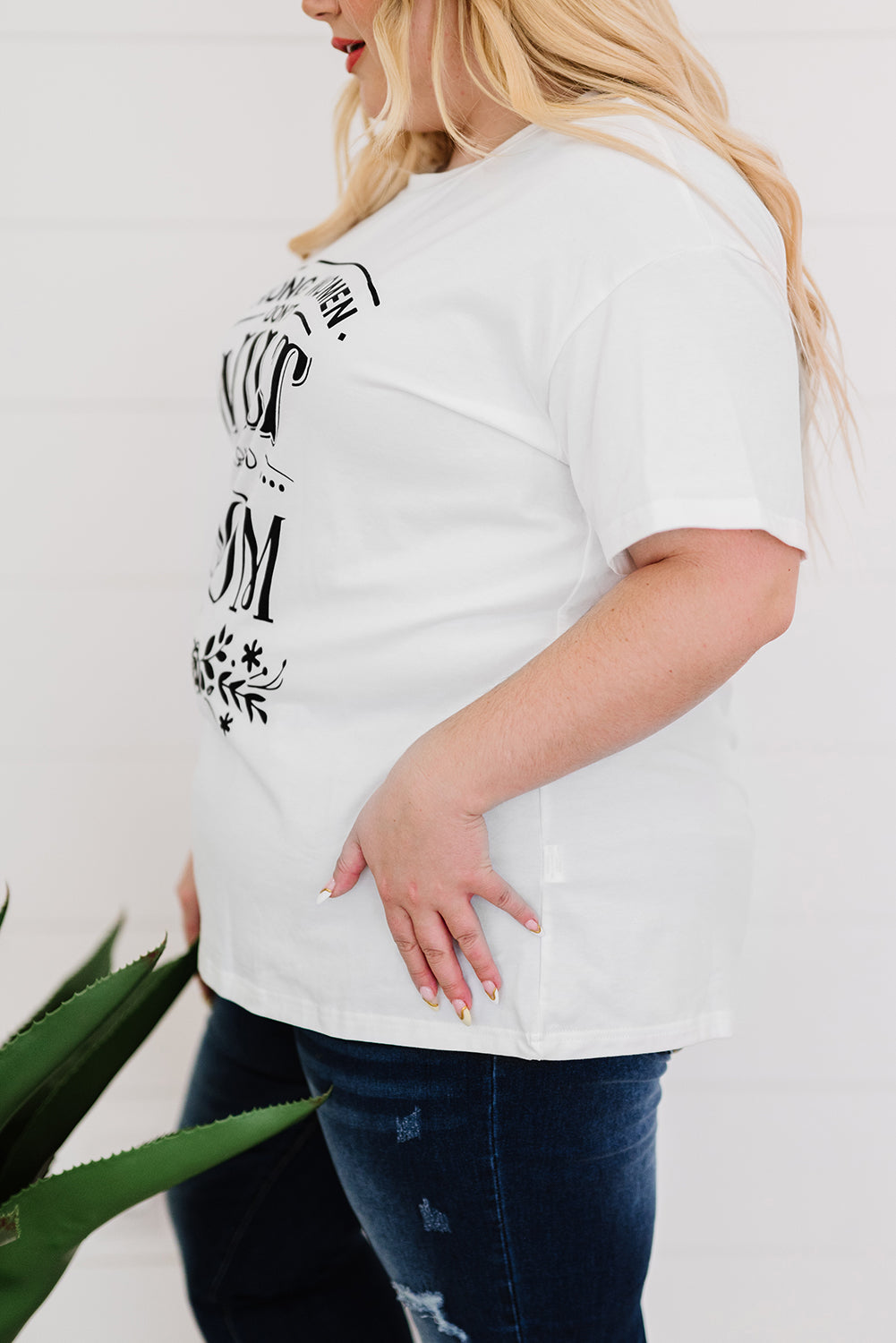 Plus Size Graphic Round Neck T-Shirt